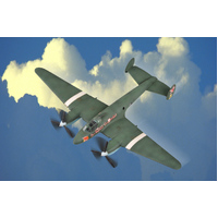 HobbyBoss 1/72 Soviet PE-2 Bomber Plastic Model Kit [80296]